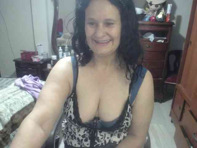 jazmin-mature webcam