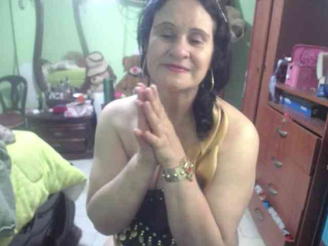 jazmin-mature webcam