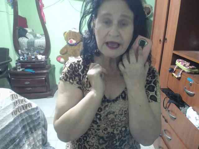 jazmin-mature webcam