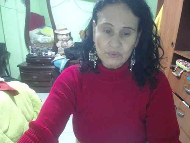 jazmin-mature webcam