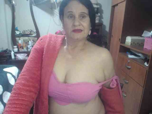 jazmin-mature webcam