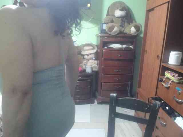 jazmin-mature webcam