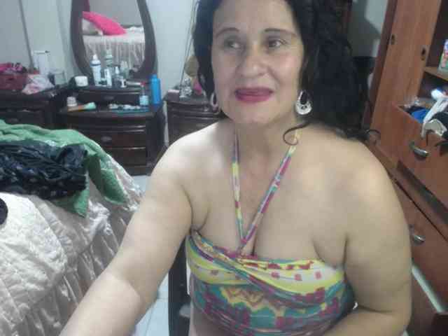 jazmin-mature webcam