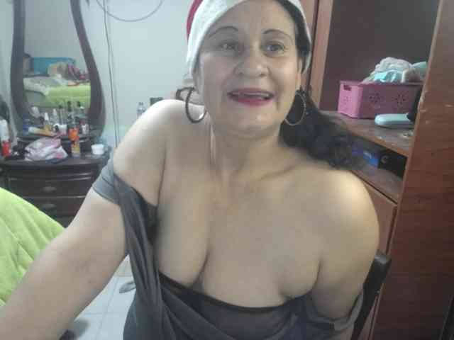 jazmin-mature webcam