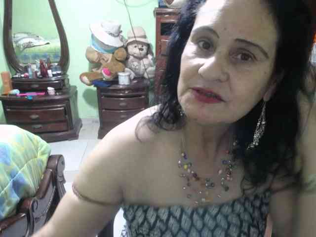 jazmin-mature webcam