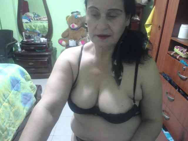 jazmin-mature webcam