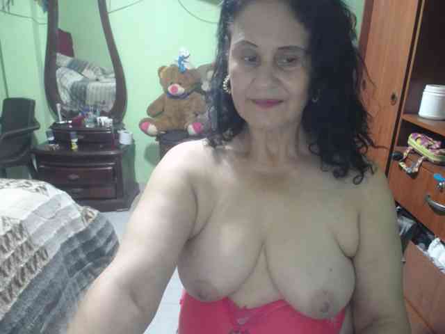 jazmin-mature webcam
