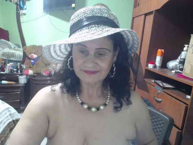 jazmin-mature webcam