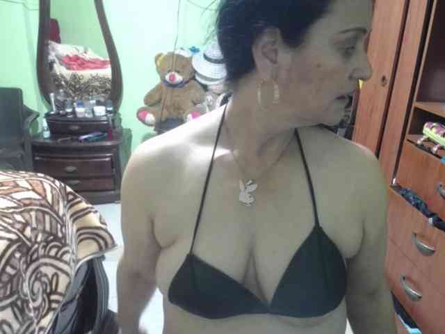 jazmin-mature webcam
