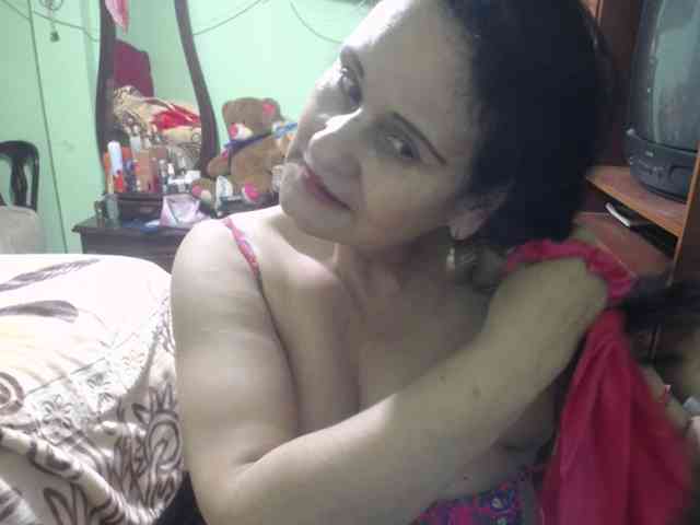 jazmin-mature webcam