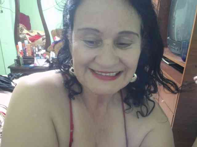 jazmin-mature webcam