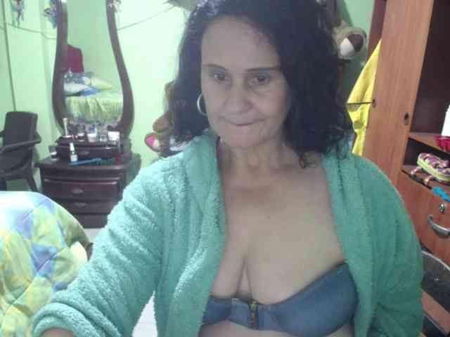jazmin-mature webcam