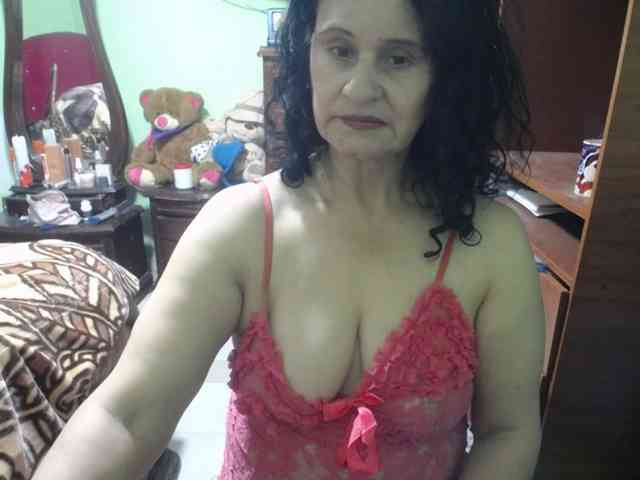jazmin-mature webcam