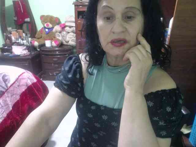 jazmin-mature webcam