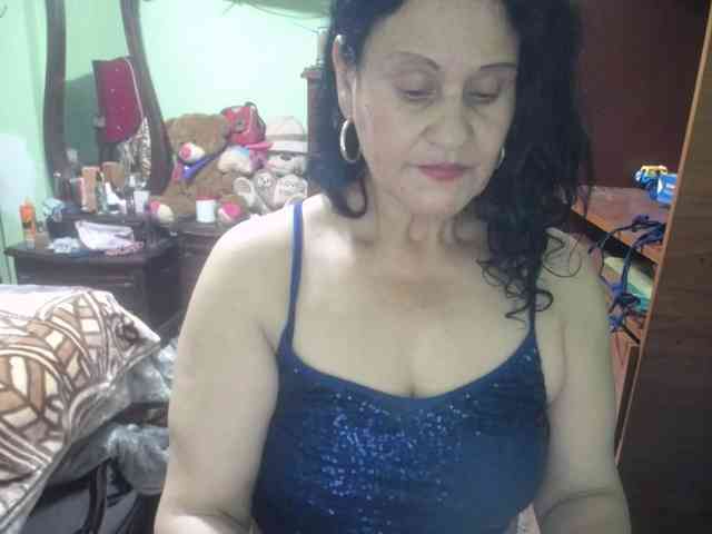 jazmin-mature webcam