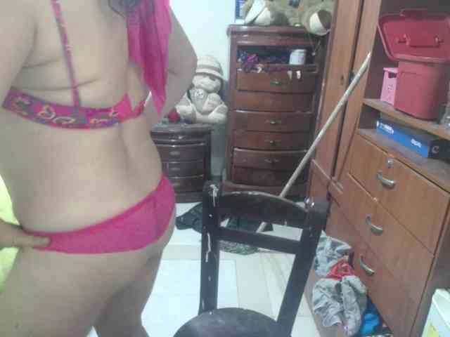 jazmin-mature webcam