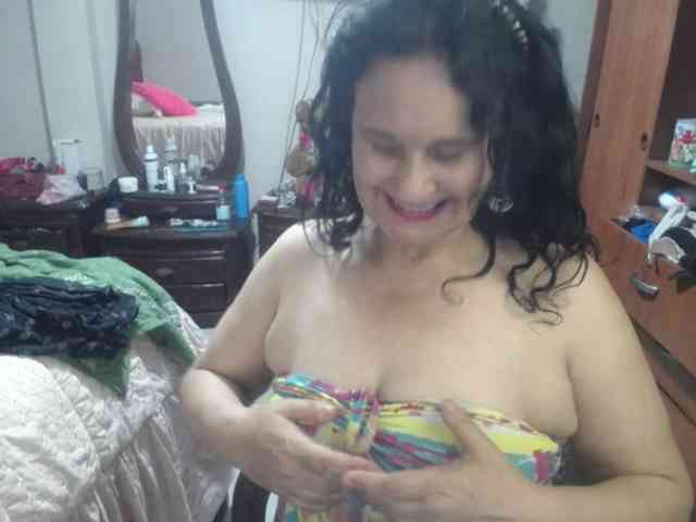 jazmin-mature Live Webcam on BongaCams