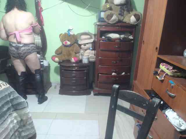 jazmin-mature webcam