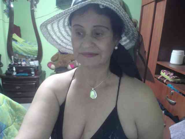 jazmin-mature webcam