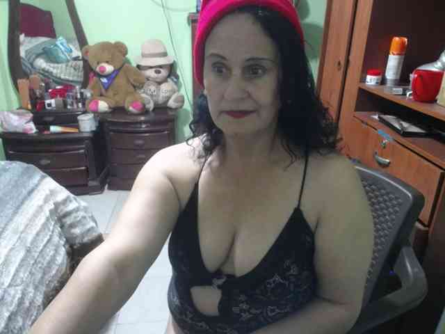 jazmin-mature webcam