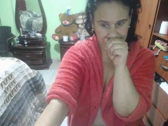 jazmin-mature webcam