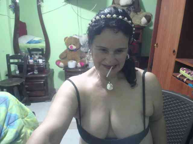 jazmin-mature webcam