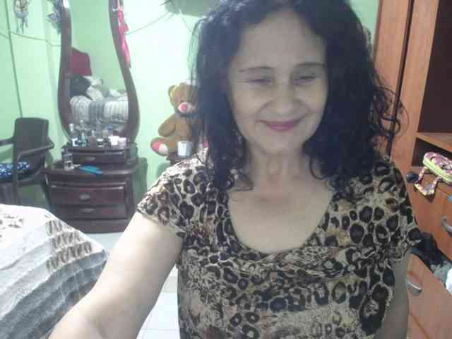 jazmin-mature webcam