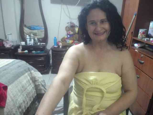 jazmin-mature webcam