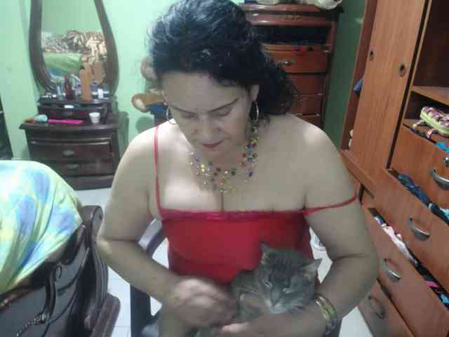 jazmin-mature webcam
