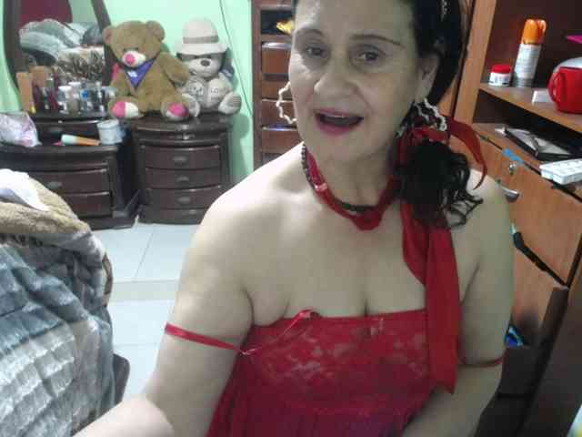 jazmin-mature webcam