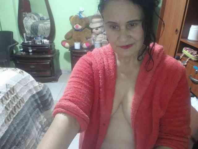 jazmin-mature webcam