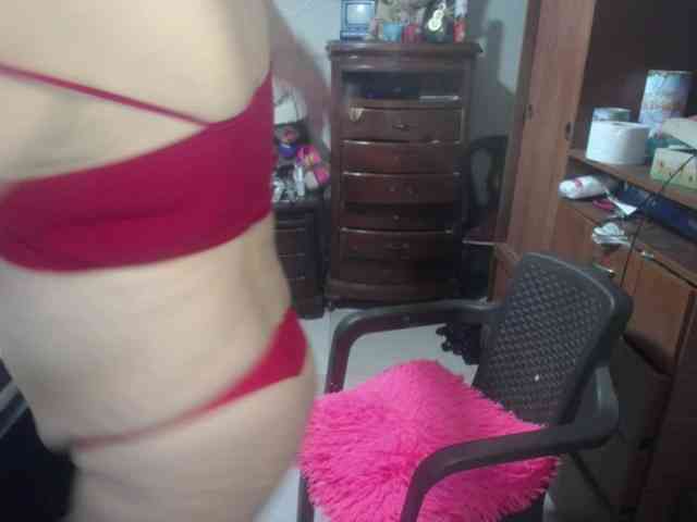 jazmin-mature webcam