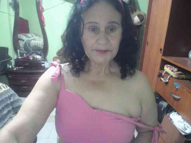 jazmin-mature webcam