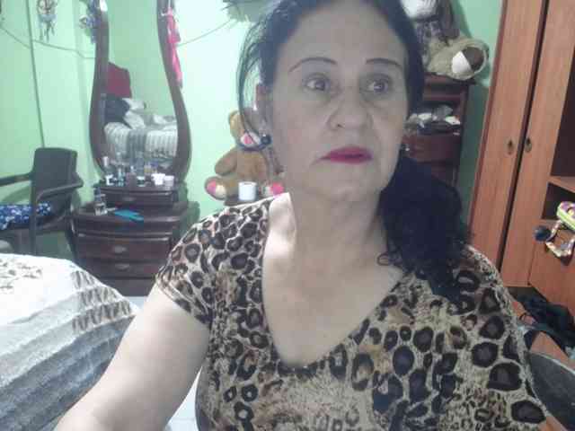 jazmin-mature webcam