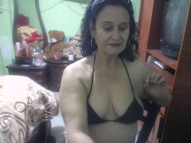 jazmin-mature webcam