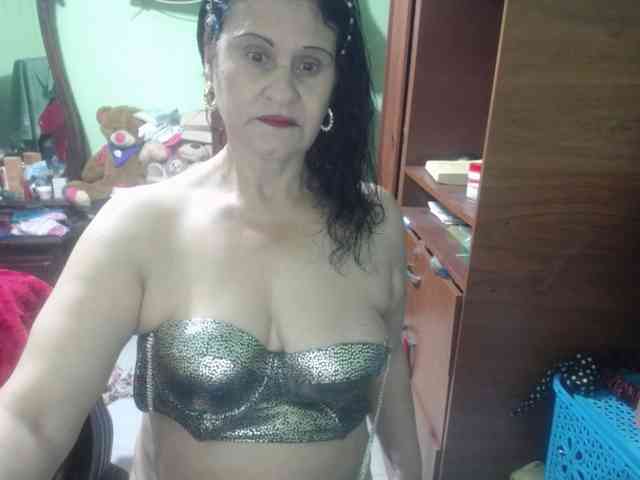 jazmin-mature jazmin-mature