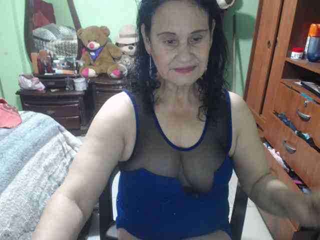 jazmin-mature webcam