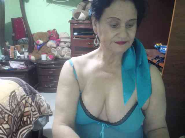 jazmin-mature webcam