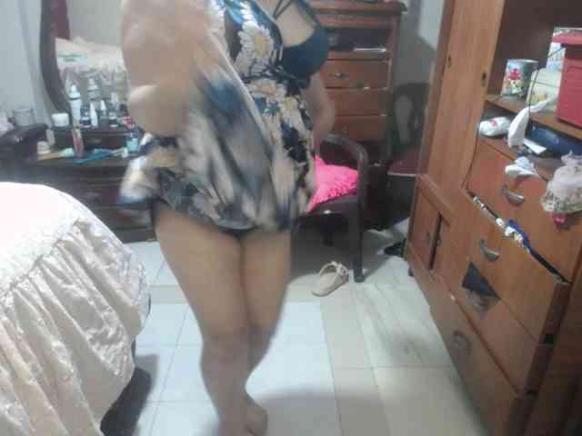 jazmin-mature webcam