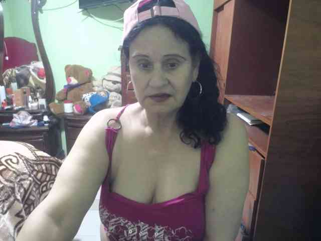 jazmin-mature webcam