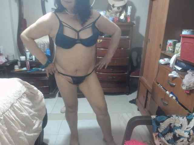 jazmin-mature webcam