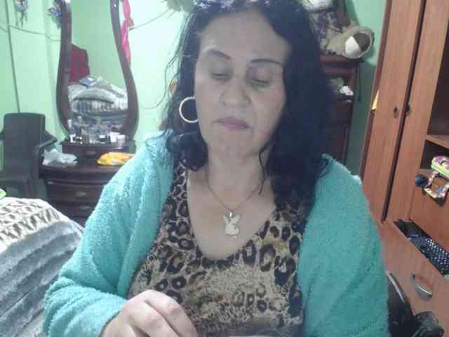 jazmin-mature webcam