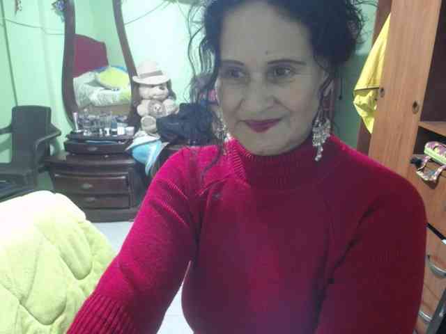 jazmin-mature webcam