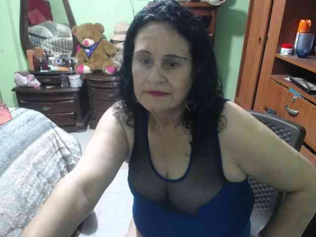 jazmin-mature webcam