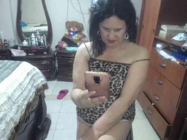 jazmin-mature jazmin-mature