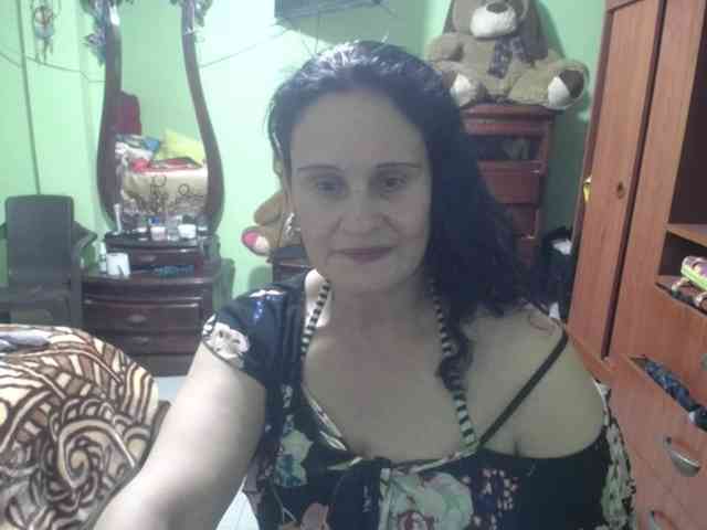 jazmin-mature webcam
