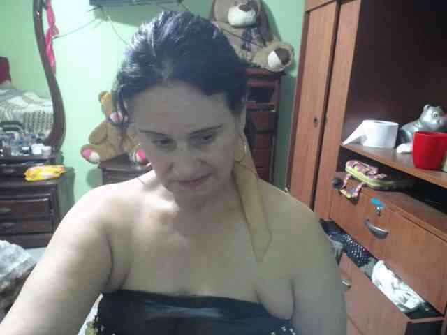 jazmin-mature webcam