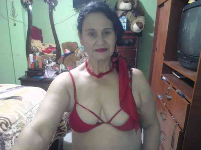 jazmin-mature webcam