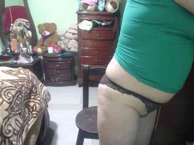 jazmin-mature webcam