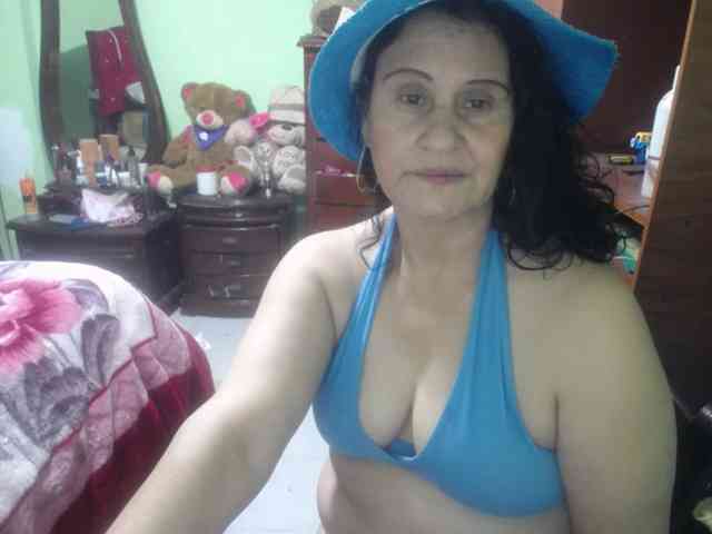 jazmin-mature webcam